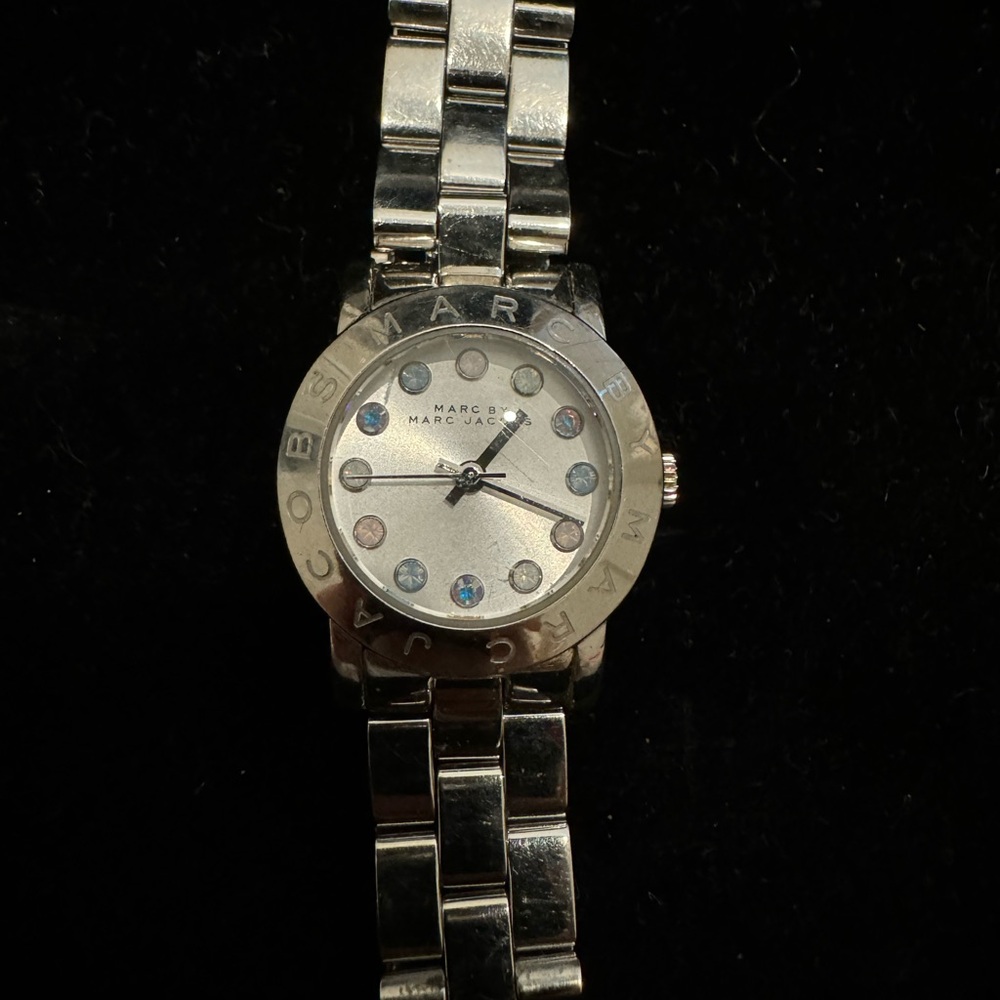 Marc Jacob’s silver watch